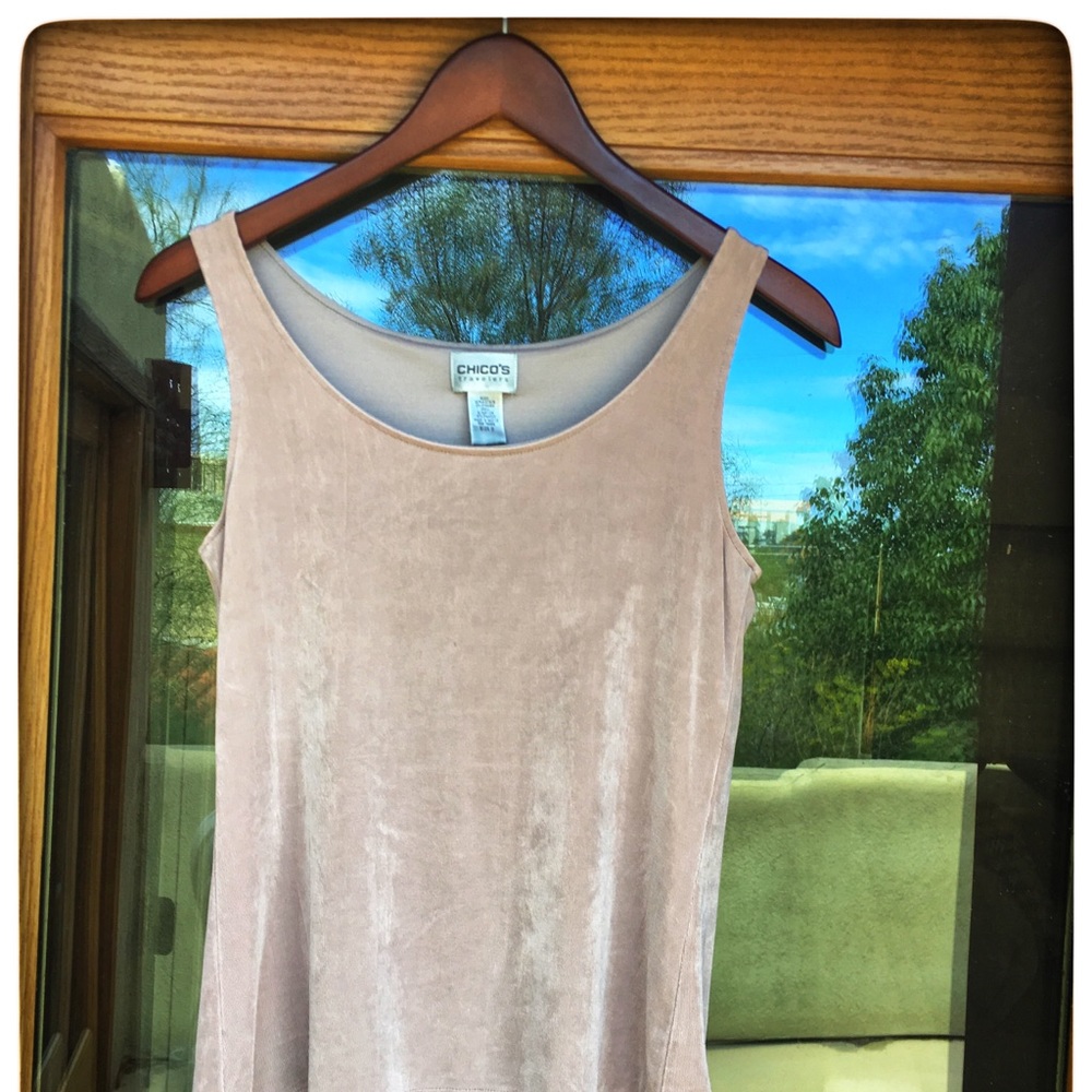 Chico’s Traveler’s tan sleeveless top